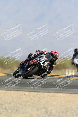 media/Oct-20-2024-CVMA (Sun) [[d4a3dff211]]/Race 9-Formulw LW Twins SHOOTOUT/